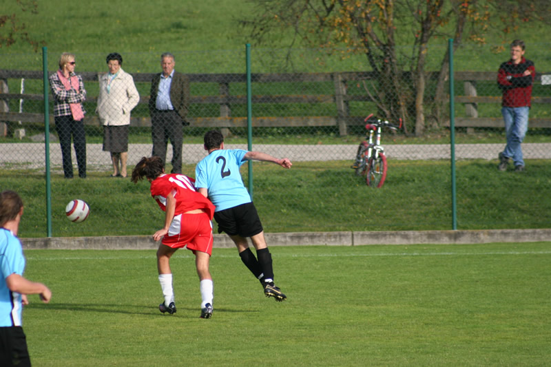 gal/08. Spieltag- SV Reischach-Rasen/2006-10-24 - SVR gg. Rasen-Antholz 126.jpg